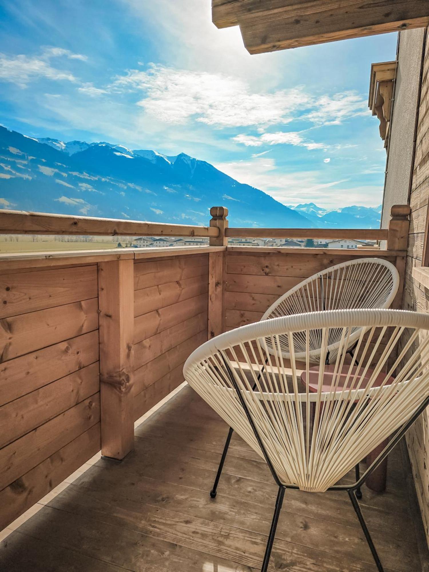 Lebe'Schlitters - Das Ferienapartmenthaus Im Zillertal Exterior photo